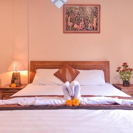 Kamar Suci House Hotell Ubud Exteriör bild