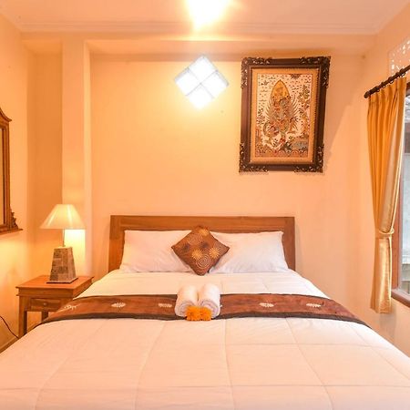 Kamar Suci House Hotell Ubud Exteriör bild