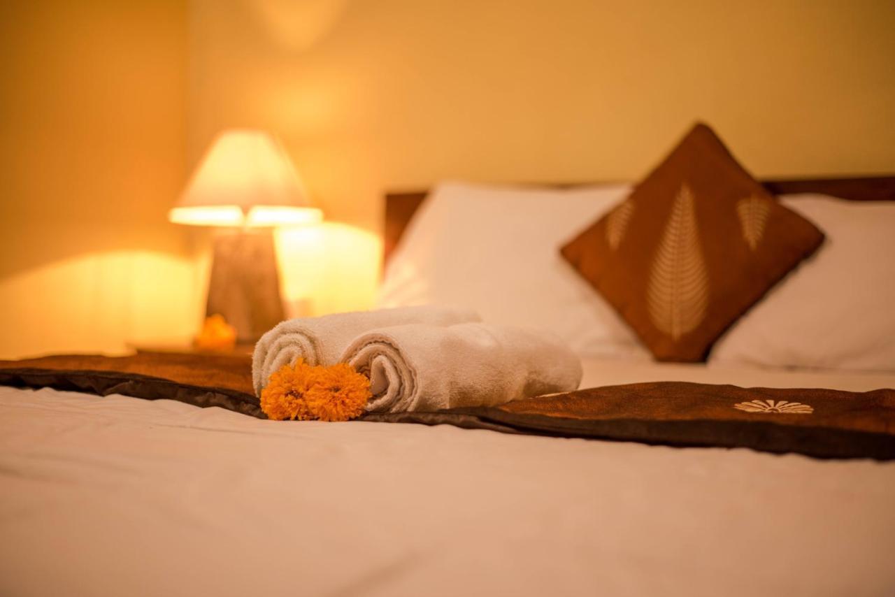 Kamar Suci House Hotell Ubud Exteriör bild