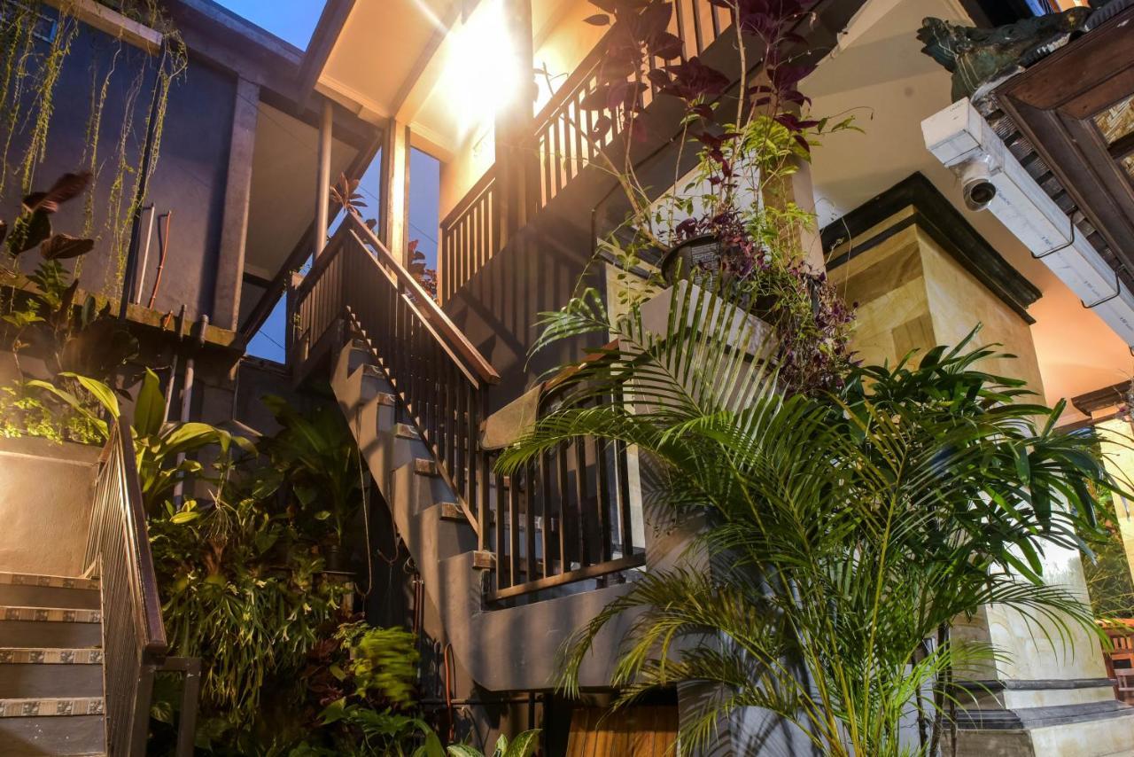 Kamar Suci House Hotell Ubud Exteriör bild